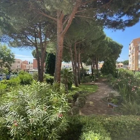 Cap D'agde, 1 Piece, 6 Personnes - Fr-1-249-308 Apartmán Agde