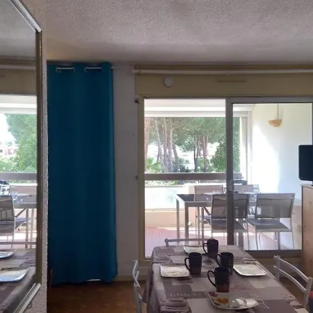 Cap D'agde, 1 Piece, 6 Personnes - Fr-1-249-308 * Agde