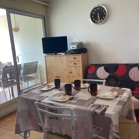 Apartmán Cap D'agde, 1 Piece, 6 Personnes - Fr-1-249-308 Agde